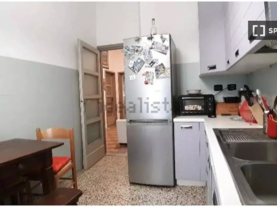 Immagine 5 di Camera condivisa in affitto  in Via Alfredo Oriani a Firenze