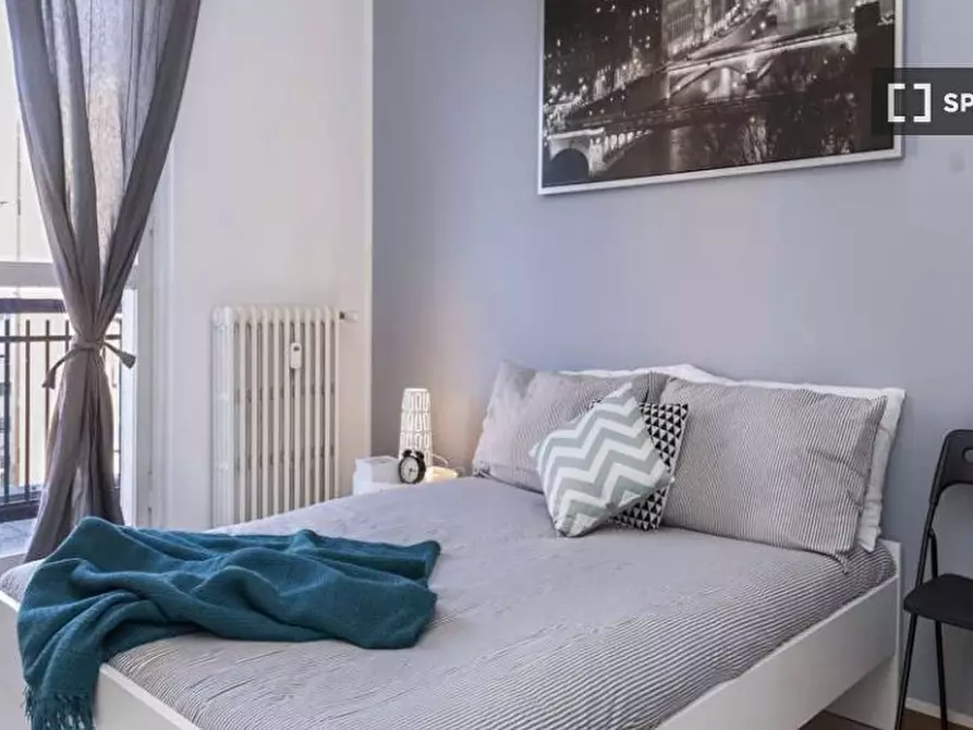 Immagine 2 di Camera condivisa in affitto  in Via delle Acacie Milan a Buccinasco