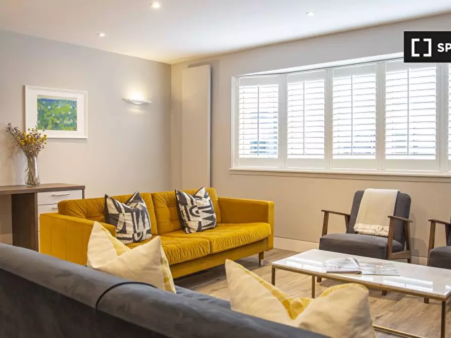 Immagine 10 di Appartamento in affitto  in Livonia Street a 