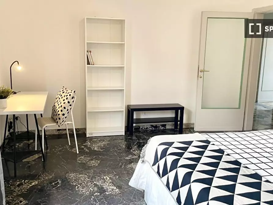 Immagine 3 di Camera condivisa in affitto  in VIA FRUSA/G a Firenze