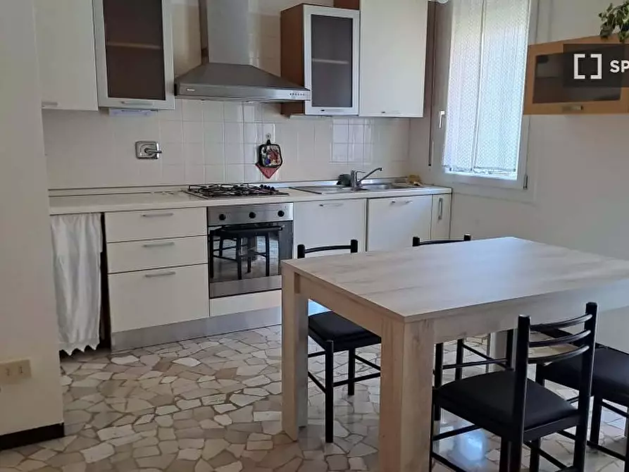 Immagine 3 di Appartamento in affitto  in Via Daniele Manin a Bologna