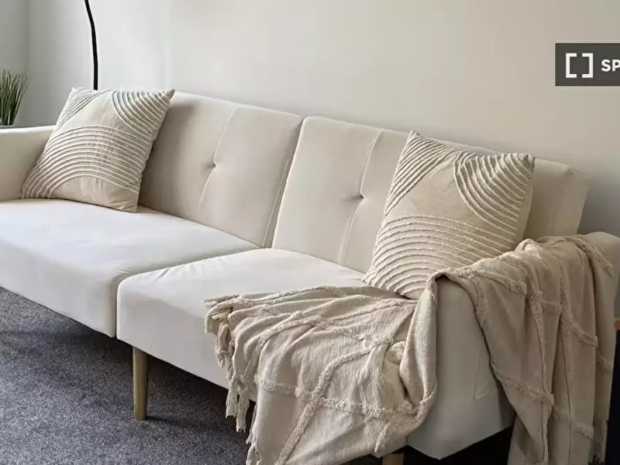 Immagine 5 di Appartamento in affitto  in Albert Rd a 