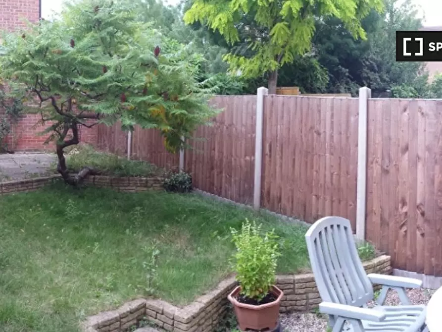 Immagine 7 di Camera condivisa in affitto  in Barnsdale Ave a Poplar