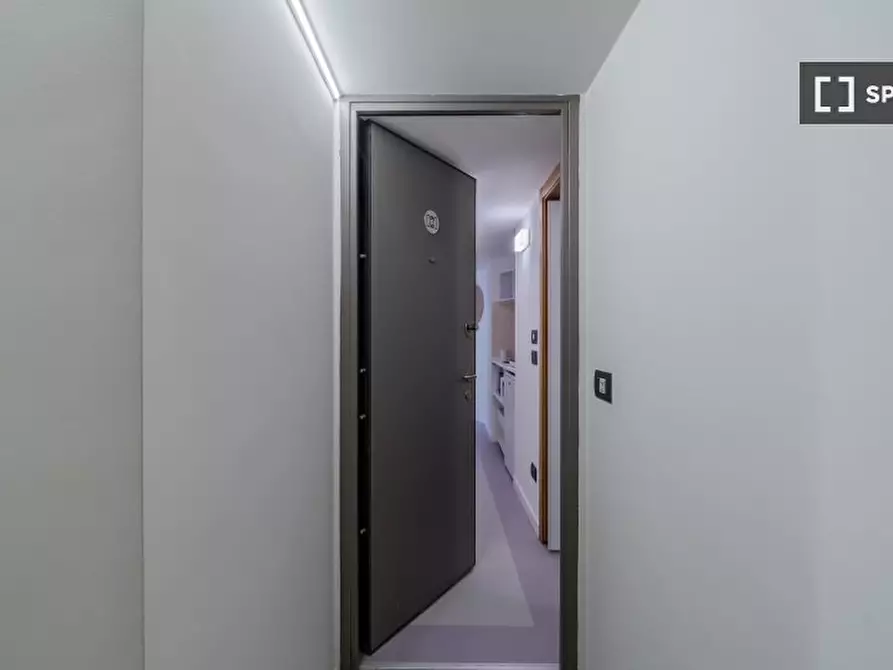 Immagine 15 di Ufficio in affitto  in Corso Magenta a Milano