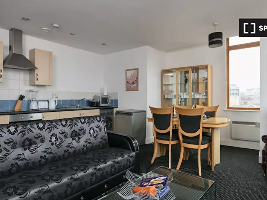 Immagine 9 di Appartamento in affitto  in Chatsworth House a Manchester