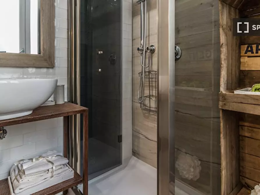 Immagine 9 di Appartamento in affitto  in Corte de Galluzzi a Bologna