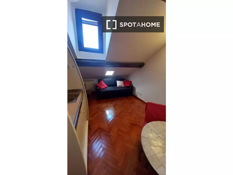 Immagine 6 di Ufficio in affitto  in Via Mortara, 20144 Milano MI, Italy a Milano