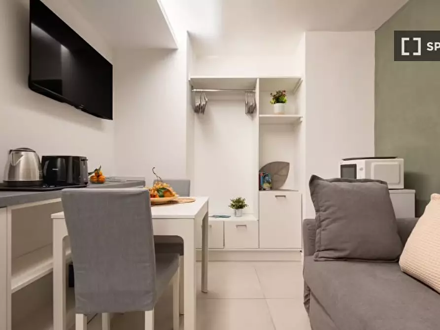 Immagine 7 di Appartamento in affitto  in Via della Vigna Vecchia a Firenze