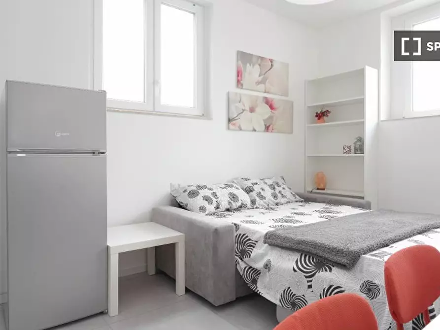 Immagine 10 di Ufficio in affitto  in Via Giovanni Battista Cassinis a Milano