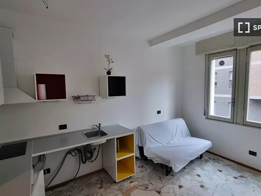 Immagine 4 di Ufficio in affitto  in Via Gianfranco Zuretti a Milano