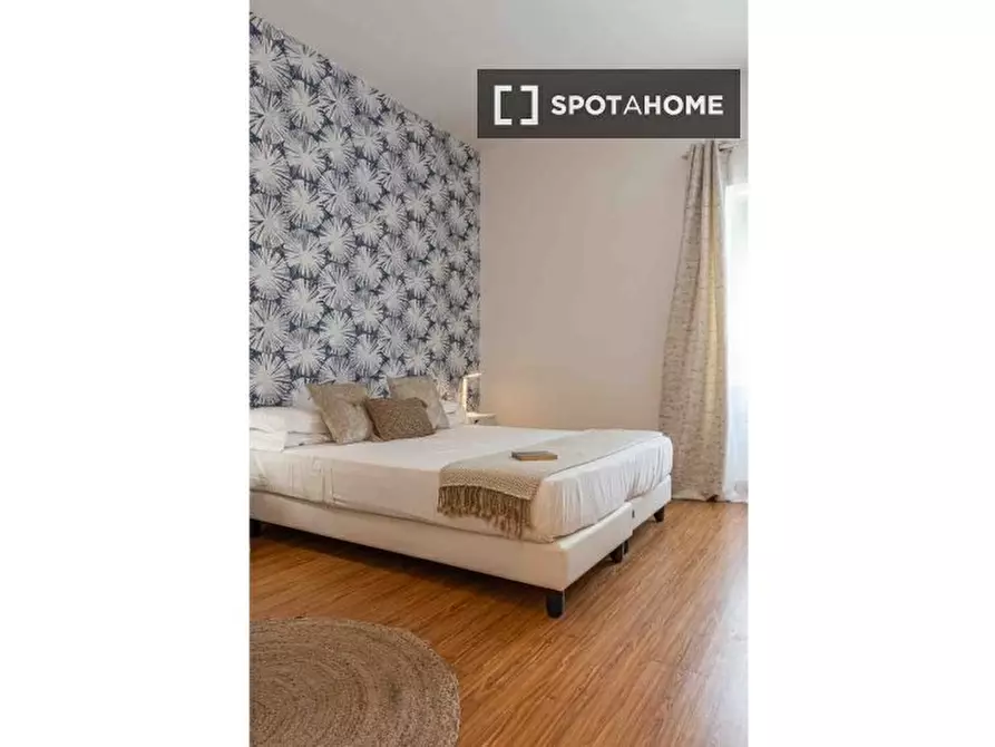 Immagine 11 di Appartamento in affitto  in Via dei Gozzadini a Roma