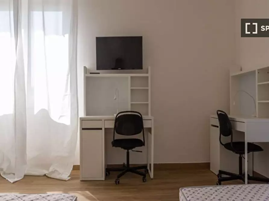 Immagine 9 di Camera condivisa in affitto  in Viale San Gimignano a Milano