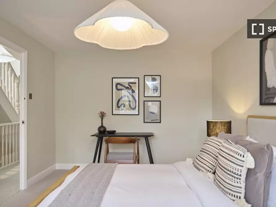 Immagine 4 di Appartamento in affitto  in Basevi Way a Lewisham