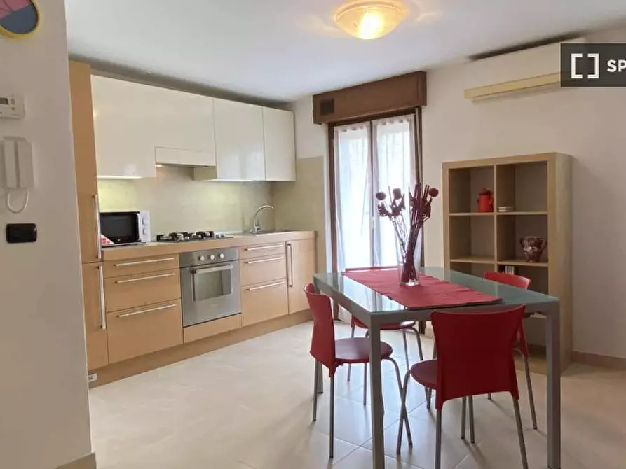 Immagine 3 di Appartamento in affitto  in Via Eugenio Villoresi a Milano