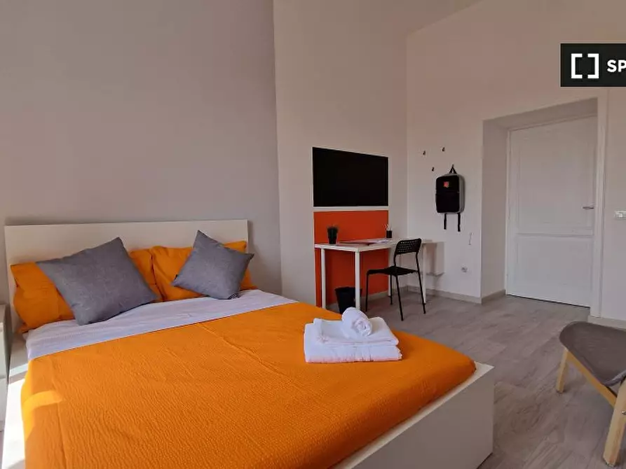 Immagine 7 di Camera condivisa in affitto  in Via Ostiense a Roma