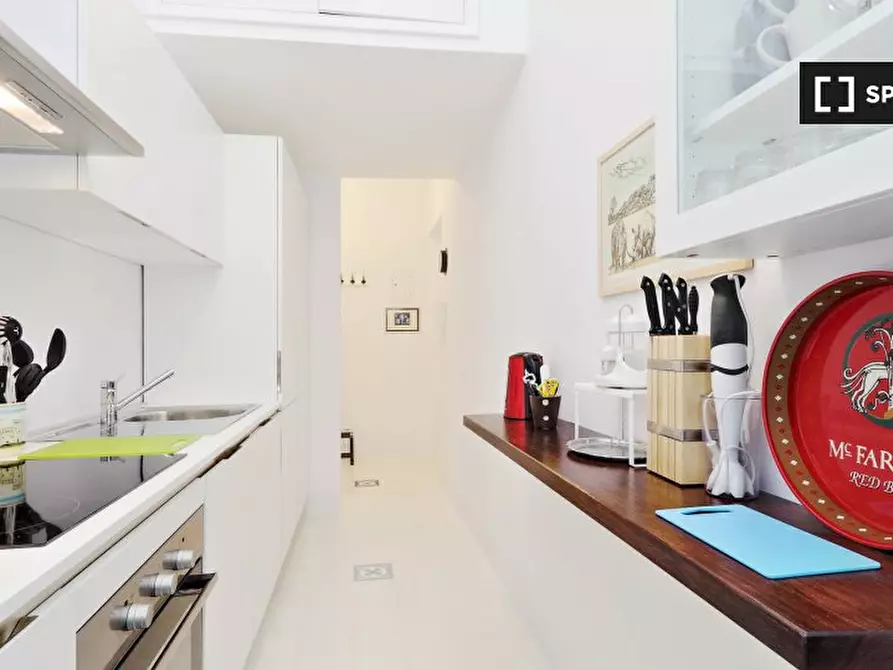 Immagine 5 di Appartamento in affitto  in Via Carlo Alberto, 00185 Roma RM, Italy a Roma