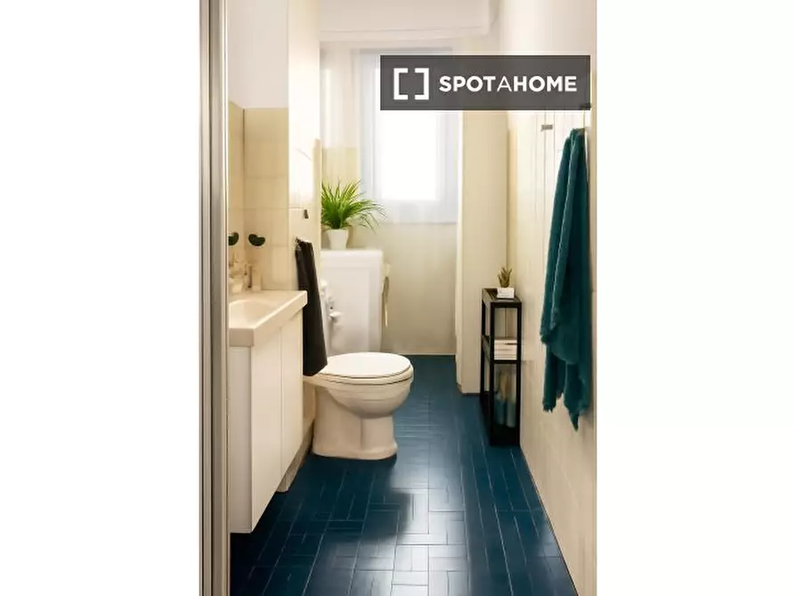 Immagine 7 di Camera condivisa in affitto  in Cilea a Milano