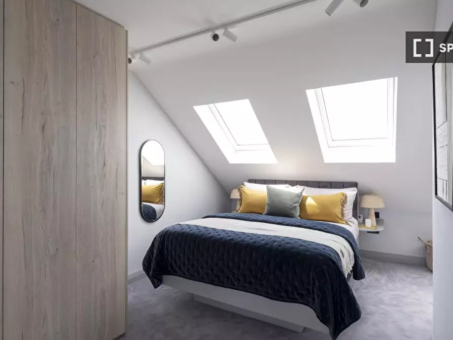 Immagine 15 di Appartamento in affitto  in Ashmore Rd a Paddington