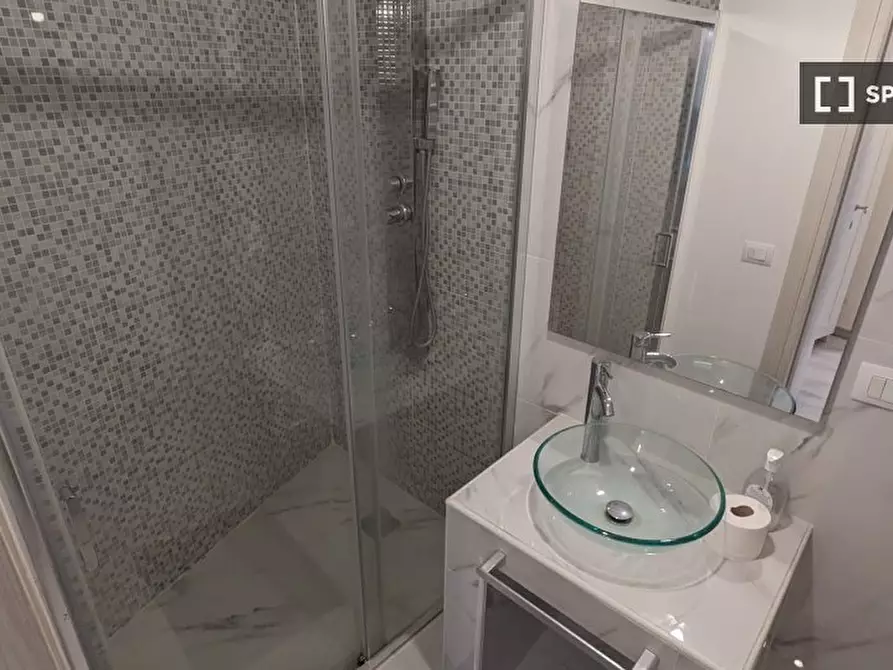 Immagine 10 di Camera condivisa in affitto  in Via Claudia a Milano