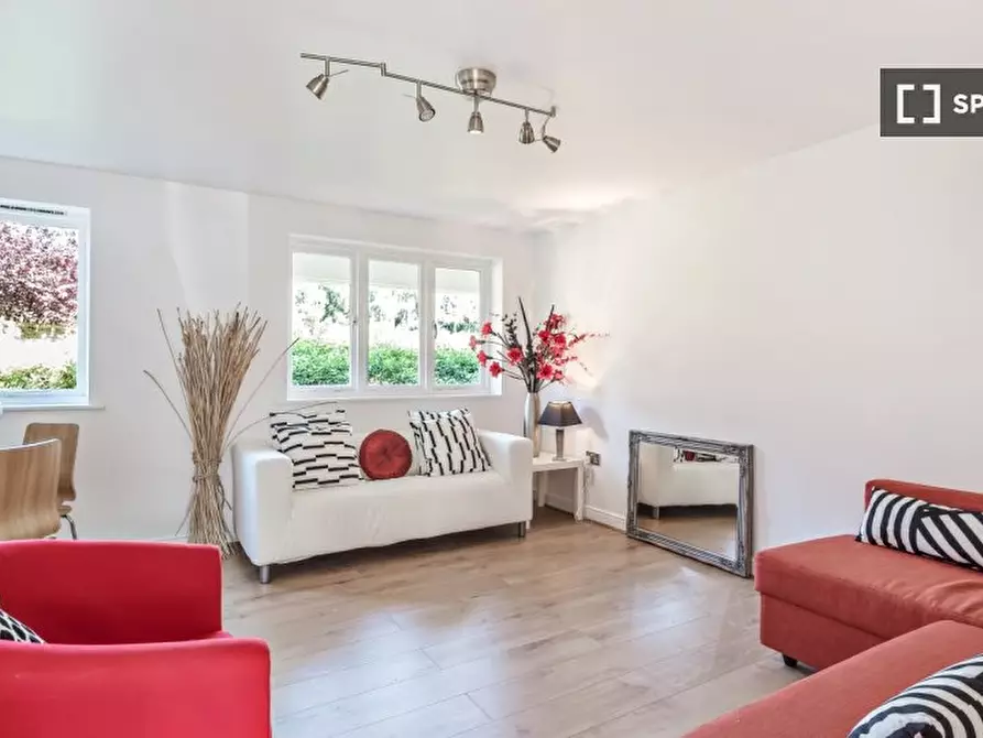 Immagine 15 di Appartamento in affitto  in Churchill Ct a Eltham