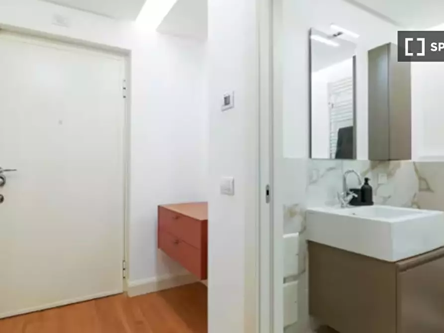 Immagine 13 di Ufficio in affitto  in C.so di Porta Nuova a Milano