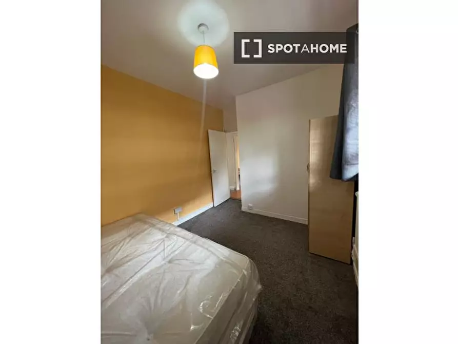 Immagine 6 di Camera condivisa in affitto  in Poynders Gardens a Lambeth