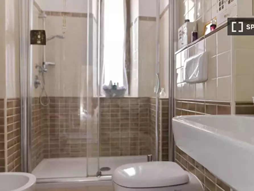 Immagine 9 di Appartamento in affitto  in Via di Ponte Salario a Roma