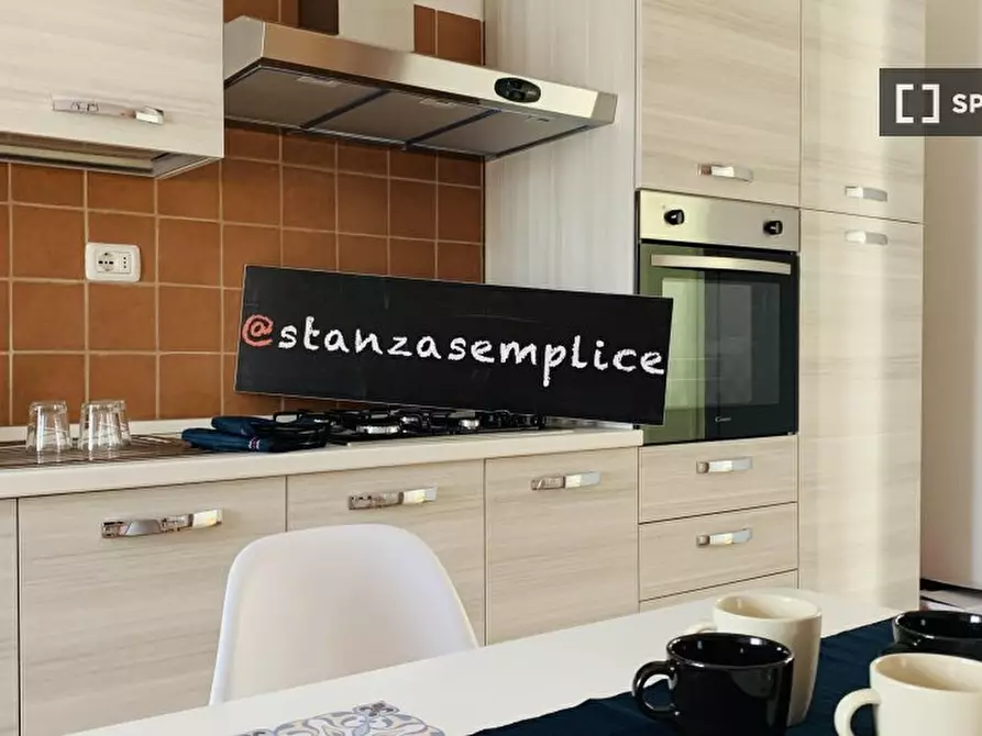 Immagine 10 di Camera condivisa in affitto  in Via Galliari n. a Torino