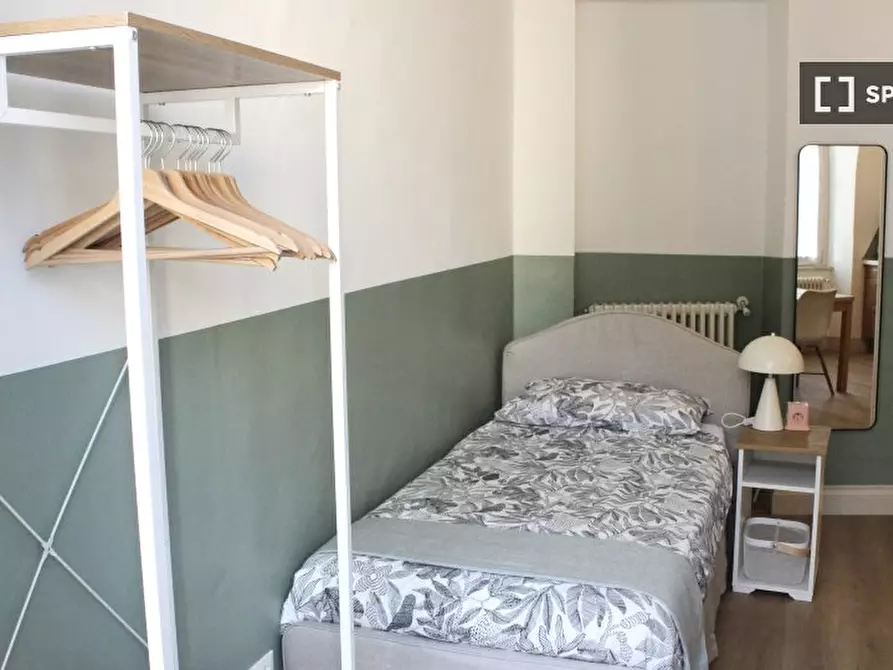 Immagine 3 di Camera condivisa in affitto  in Via Monte Rosa a Torino