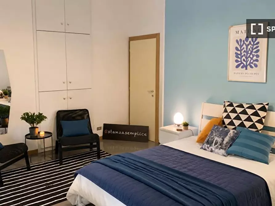 Immagine 2 di Camera condivisa in affitto  in Mac Mahon a Milano