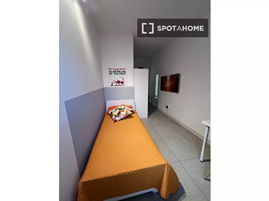 Immagine 2 di Camera condivisa in affitto  in Del Brennero a Trento