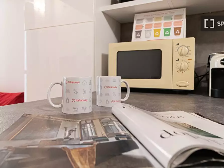 Immagine 15 di Appartamento in affitto  in Via Spezia a Milano