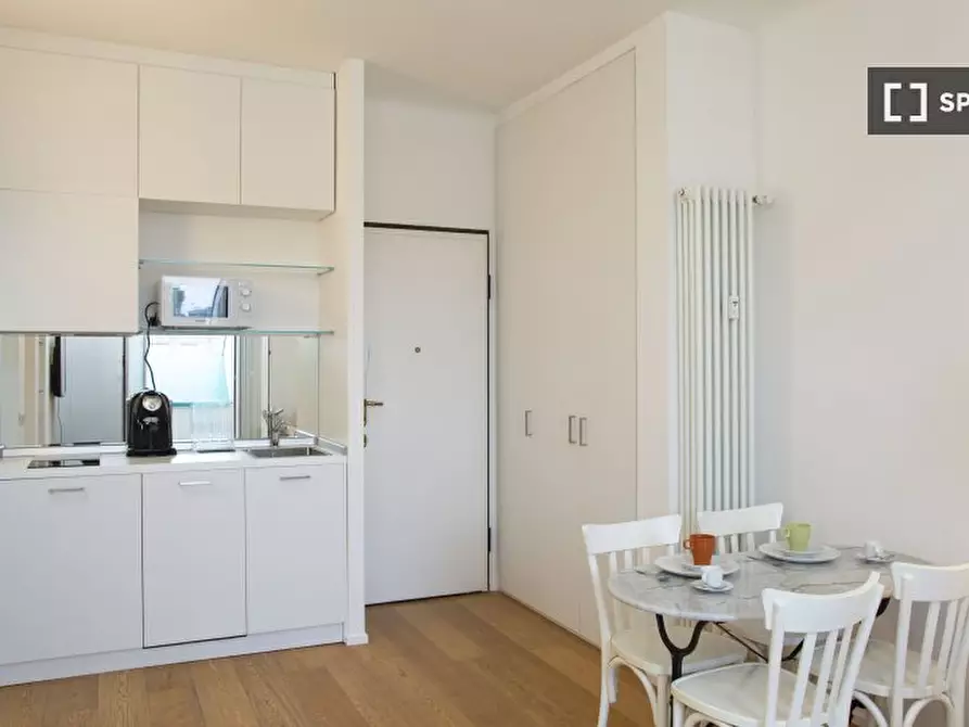 Immagine 5 di Appartamento in affitto  in Piazza Borromeo a Milano