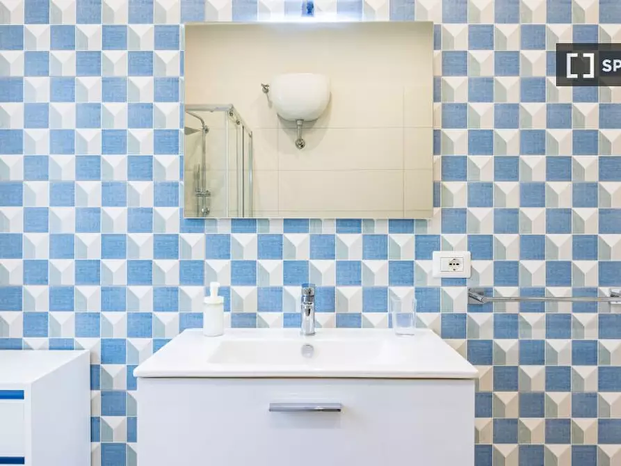 Immagine 11 di Appartamento in affitto  in Via Nuova San Rocco a Napoli