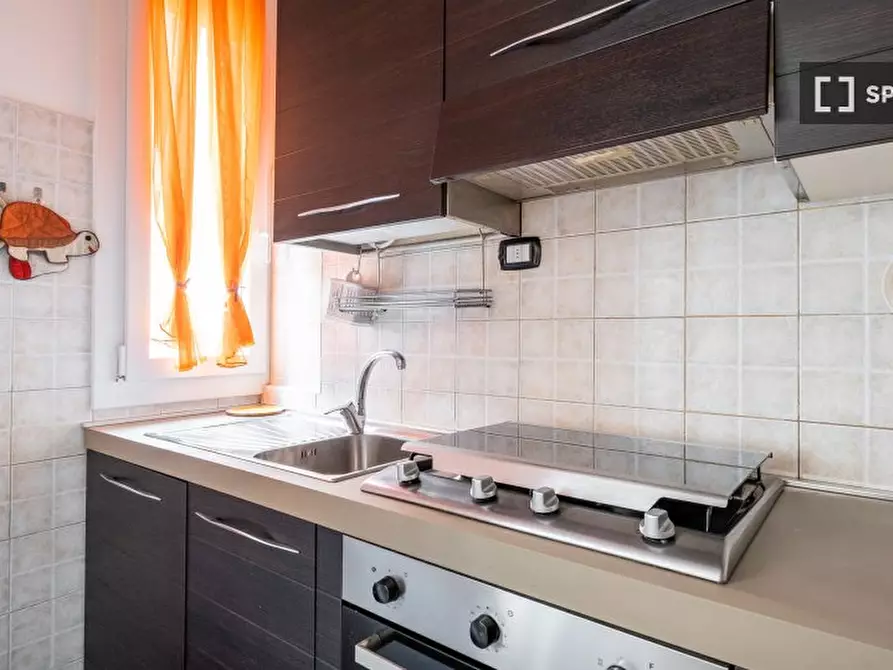 Immagine 5 di Appartamento in affitto  in Piazza di Porta Mascarella a Bologna