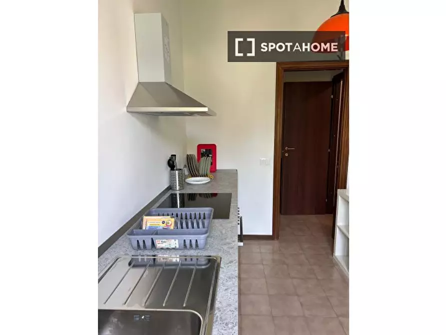 Immagine 9 di Camera condivisa in affitto  in del Risorgimento/a a Brescia