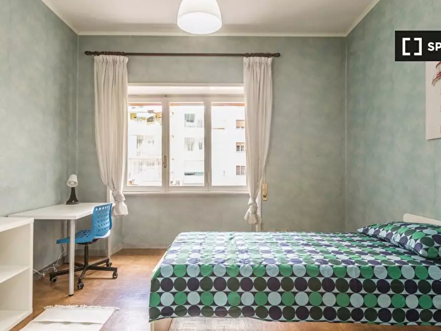 Immagine 7 di Camera condivisa in affitto  in Via Statilio Ottato a Roma