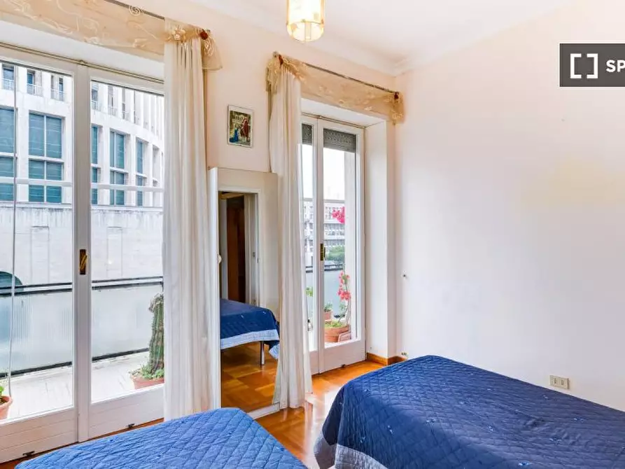 Immagine 3 di Camera condivisa in affitto  in Via Pietro Bonfante a Roma