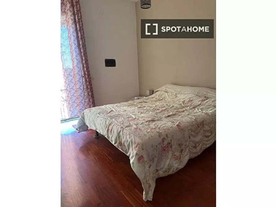 Immagine 1 di Appartamento in affitto  in Via Comunale Toscanella a Napoli