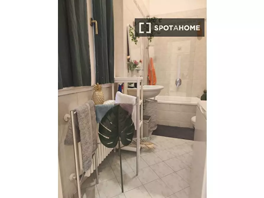 Immagine 5 di Camera condivisa in affitto  in dei Mille/2 a Bologna