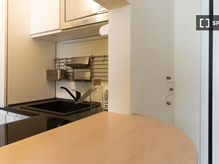 Immagine 14 di Appartamento in affitto  in Via Cipro a Milano