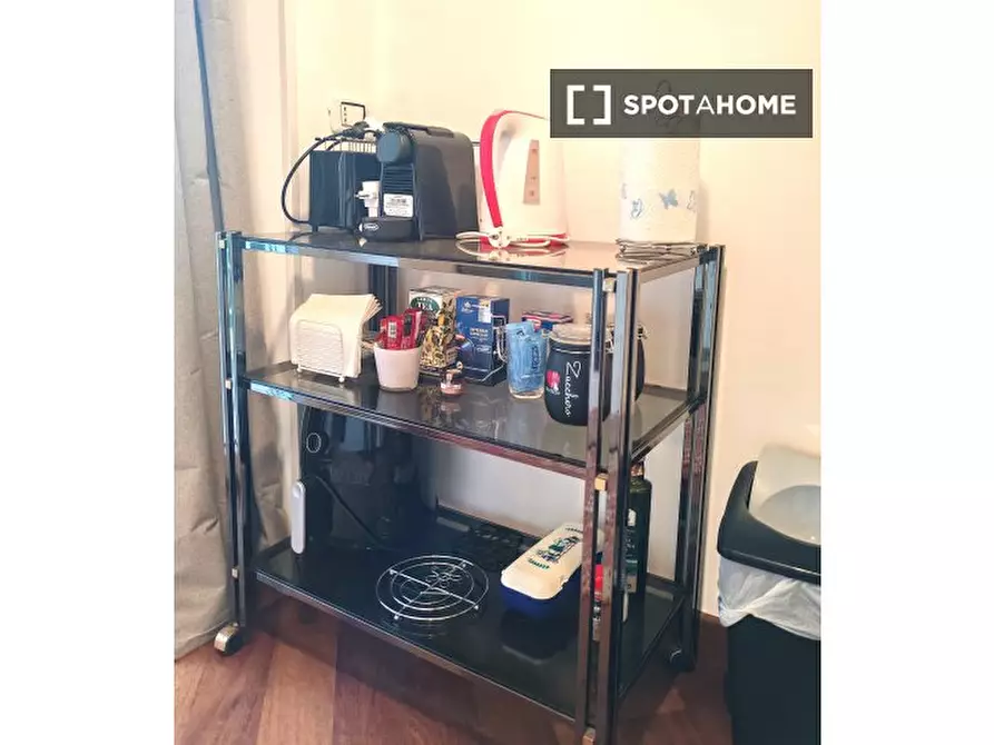 Immagine 6 di Appartamento in affitto  in Viale della Serenissima a Roma