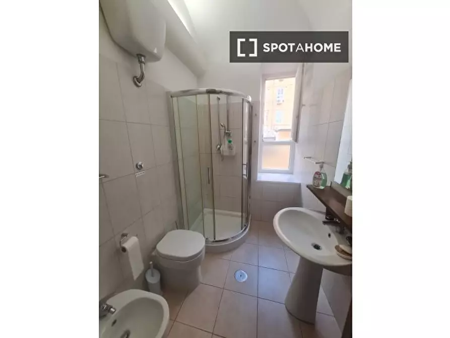 Immagine 7 di Camera condivisa in affitto  in Via Ennio Quirino Visconti a Roma