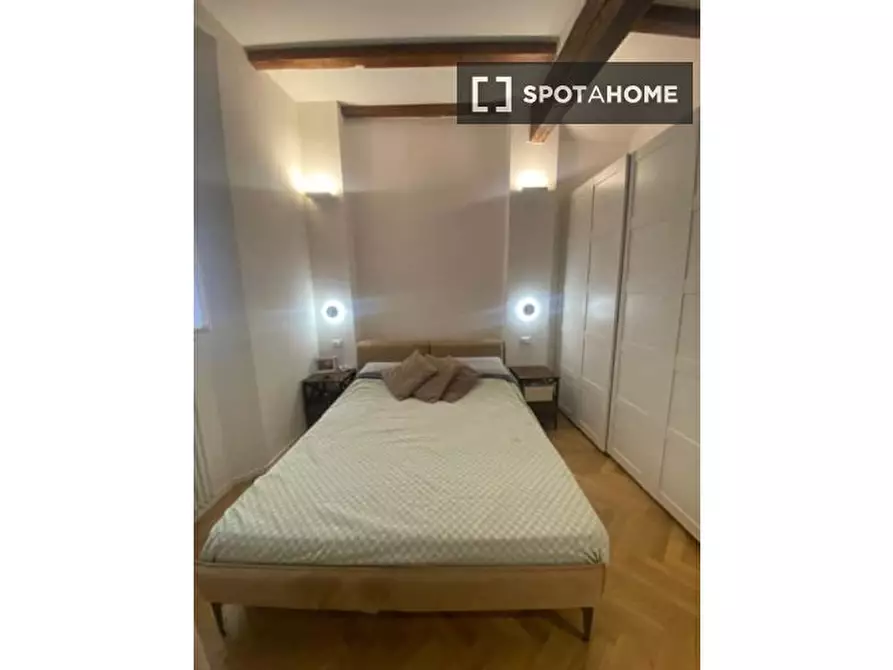 Immagine 5 di Appartamento in affitto  in Via Santo Stefano a Bologna