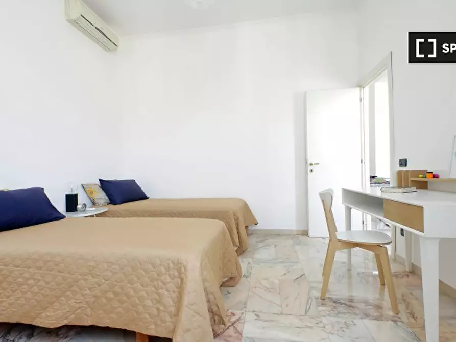 Immagine 12 di Appartamento in affitto  in Via degli Ausoni a Roma