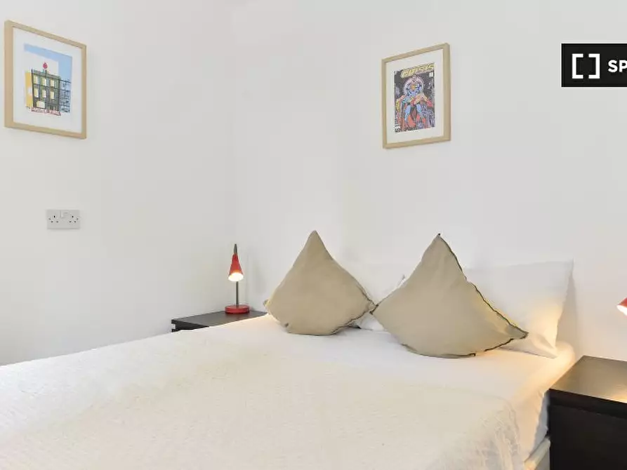 Immagine 11 di Appartamento in affitto  in Arlington Rd a Camden Town