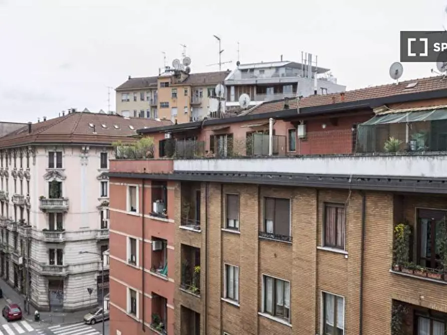 Immagine 12 di Camera condivisa in affitto  in Viale Carlo Espinasse a Milano