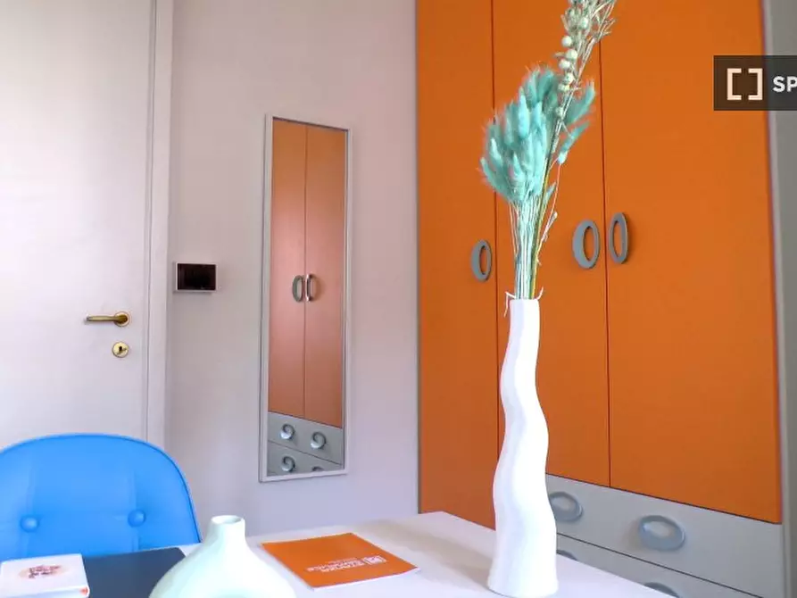 Immagine 3 di Camera condivisa in affitto  in Rodolfo Mondolfo a Bologna