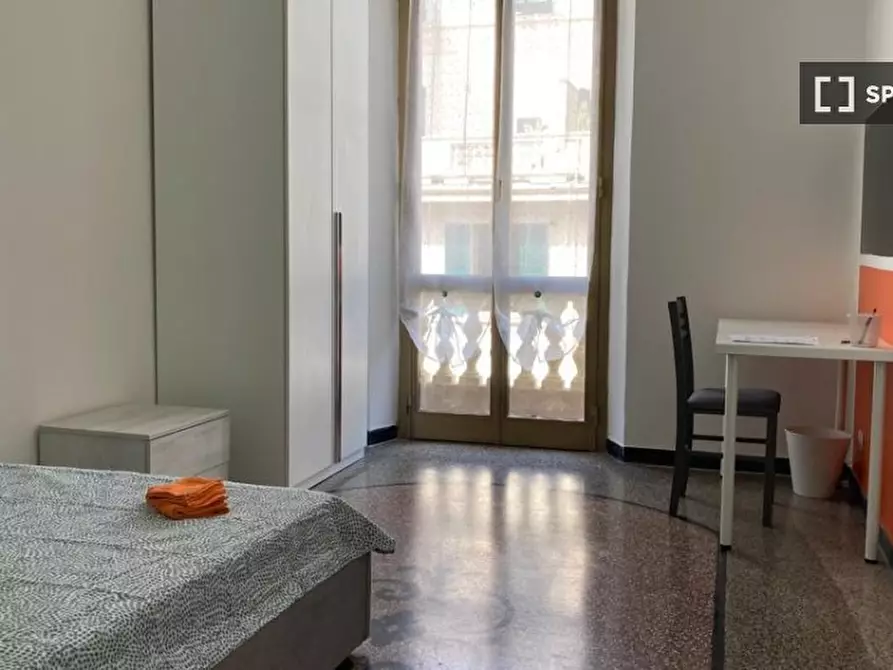 Immagine 8 di Camera condivisa in affitto  in VIA BARRILI a Genova