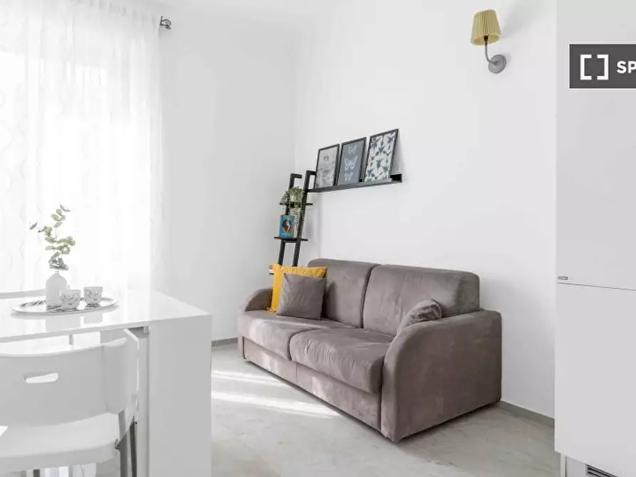 Immagine 3 di Appartamento in affitto  in Via Tonale a Milano